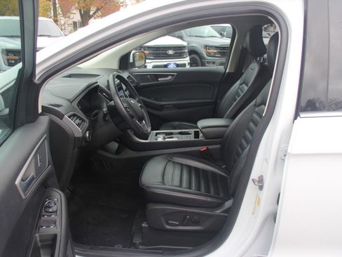 Used 2023 Ford Edge SEL image 22