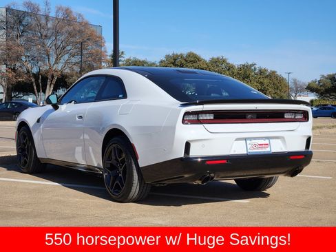 New 2026 Dodge Charger Scat Pack w/ Blacktop Package AWD/4WD image 4