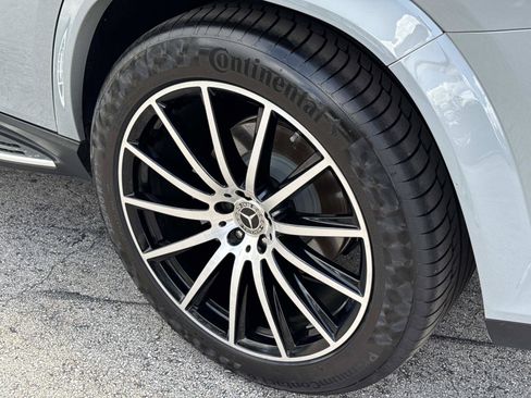 Certified 2024 Mercedes-Benz GLS 580 4MATIC image 12