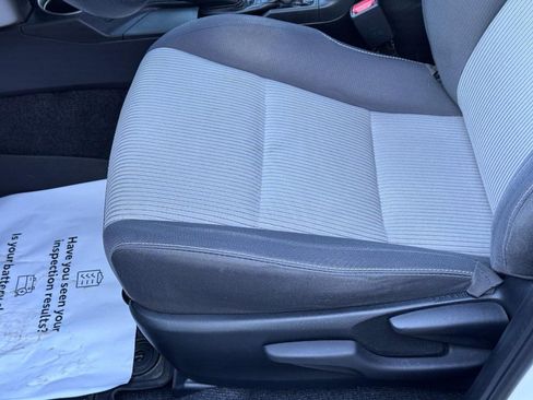 Used 2015 Toyota RAV4 XLE image 16