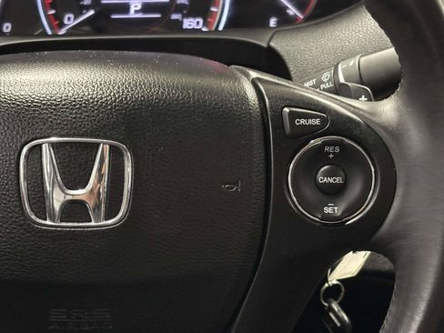 Used 2015 Honda Accord Sport image 32
