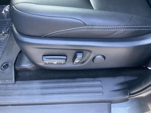 Used 2022 Toyota 4Runner TRD Sport image 10