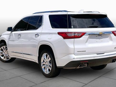 Used 2021 Chevrolet Traverse High Country FWD image 11