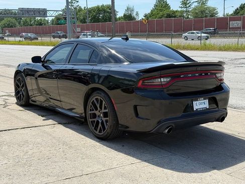 Used 2017 Dodge Charger R/T Scat Pack RWD image 10