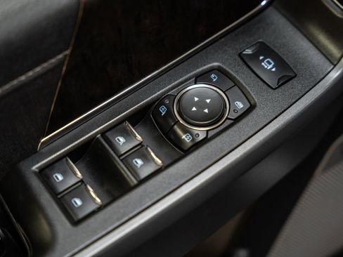 Certified 2024 Ford F250 Lariat w/ Lariat Ultimate Package image 53