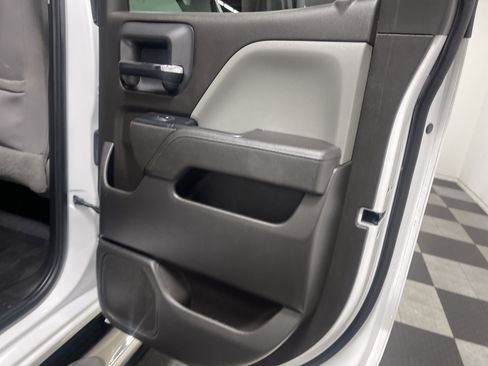 Used 2016 Chevrolet Silverado 2500 W/T w/ WT Convenience Package AWD/4WD image 18