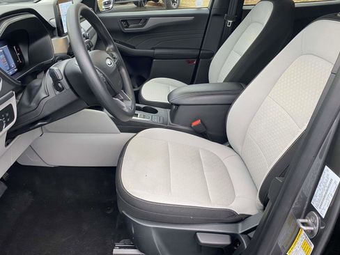 Used 2025 Ford Escape Active image 14