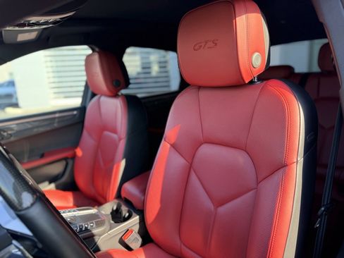 Used 2017 Porsche Macan GTS image 11