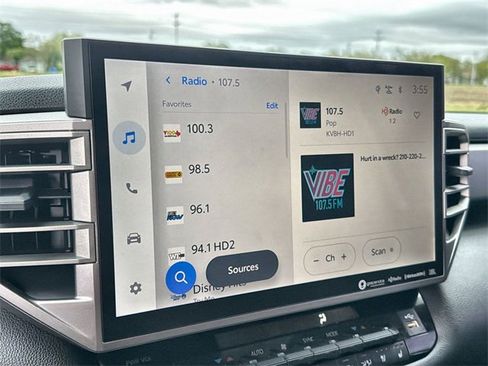 Used 2024 Toyota Tundra Limited image 13