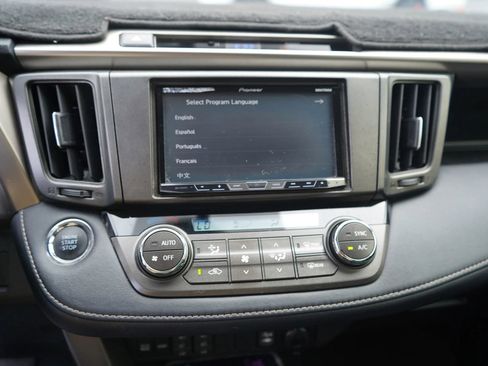 Used 2014 Toyota RAV4 Limited FWD image 11
