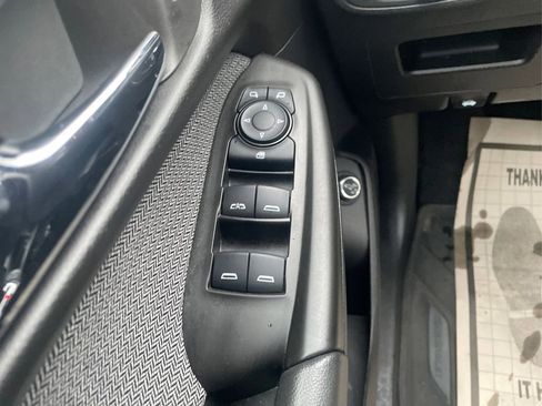 Used 2024 Chevrolet TrailBlazer LT w/ Convenience Package image 33