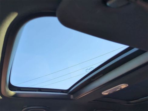 Used 2022 MINI Cooper S w/ Driver Assistance Package image 17