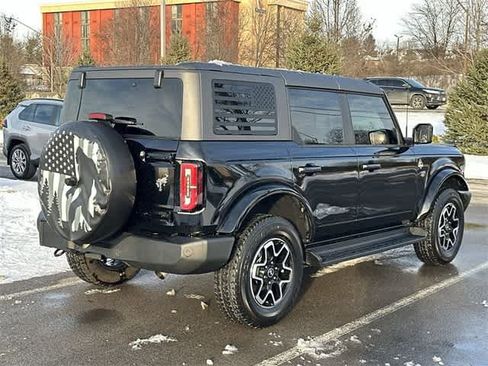 Used 2025 Ford Bronco Outer Banks image 33