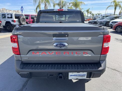 Used 2024 Ford Maverick Lariat image 9