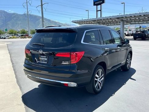 Used 2017 Honda Pilot Elite image 6