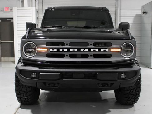 Used 2022 Ford Bronco Big Bend image 2