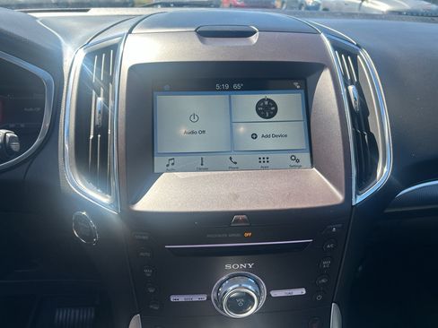 Certified 2018 Ford Edge Titanium w/ Ford Safe & Smart Package AWD/4WD image 23