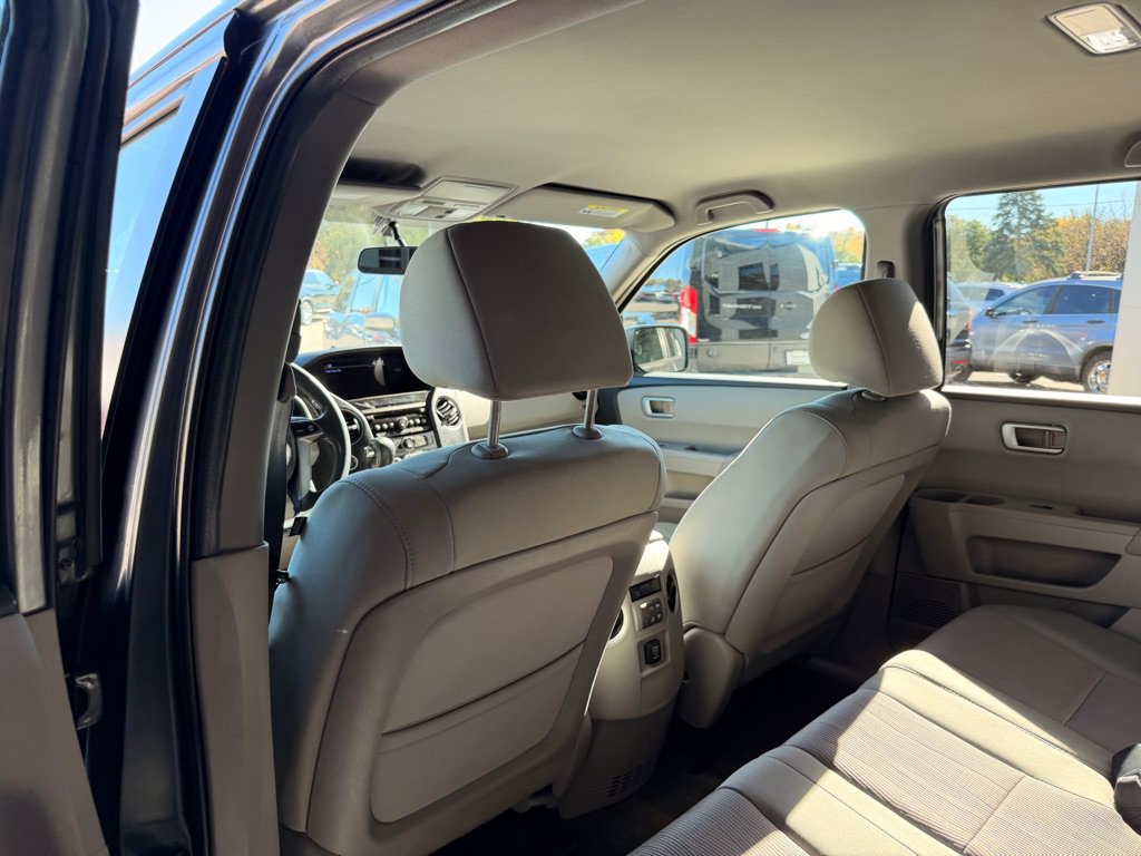Used 2013 Honda Pilot EX image 11