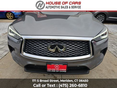 Used 2019 INFINITI QX50 Essential w/ Sensory Package image 10