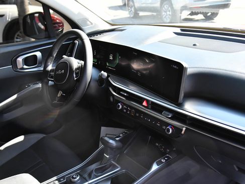 Used 2025 Kia Sorento S w/ Panoramic Sunroof Package FWD image 54