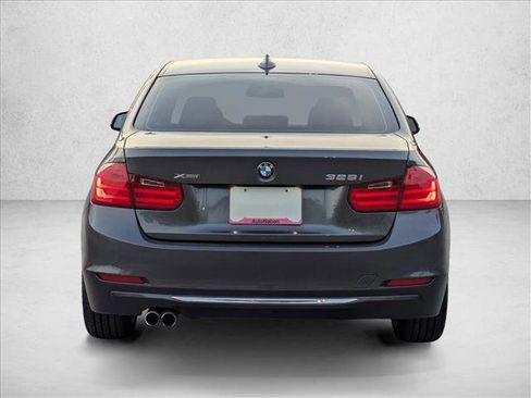 Used 2013 BMW 328i xDrive Sedan image 7