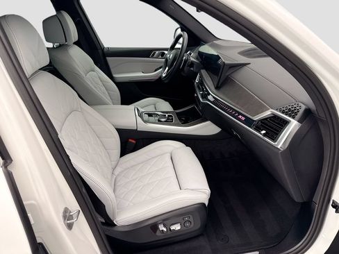 Used 2026 BMW X5 sDrive40i w/ Climate Comfort Package RWD image 19