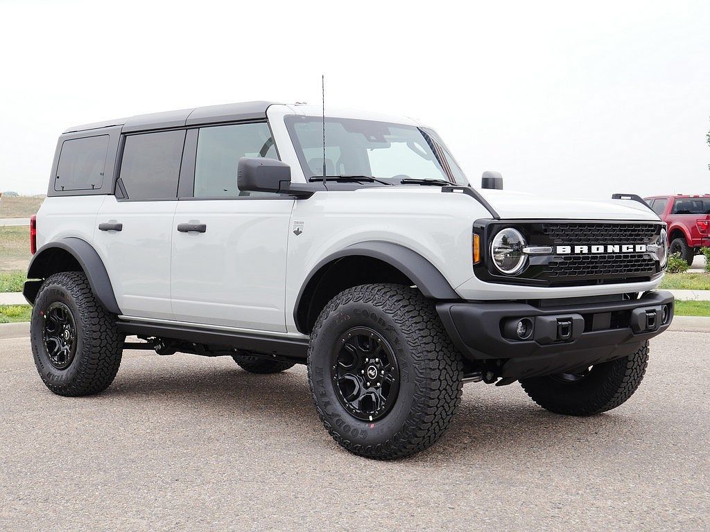 New 2026 Ford Bronco Big Bend w/ Black Diamond Package AWD/4WD image 7