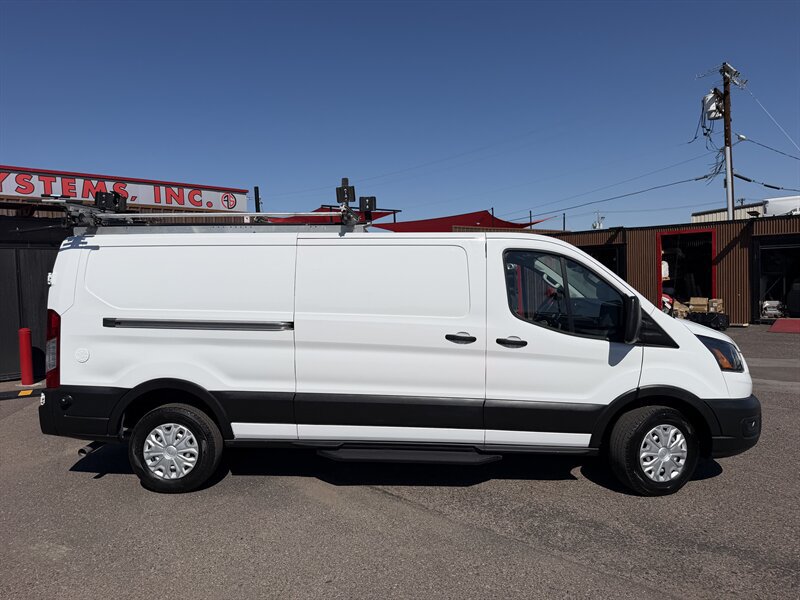 Used 2024 Ford Transit 250 Low Roof w/ Fleet Fuel Economy Package RWD image 2