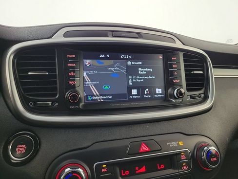 Used 2020 Kia Sorento SX FWD image 19