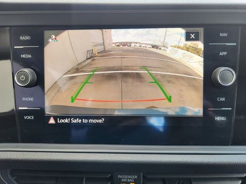 Used 2022 Volkswagen Jetta SEL image 17