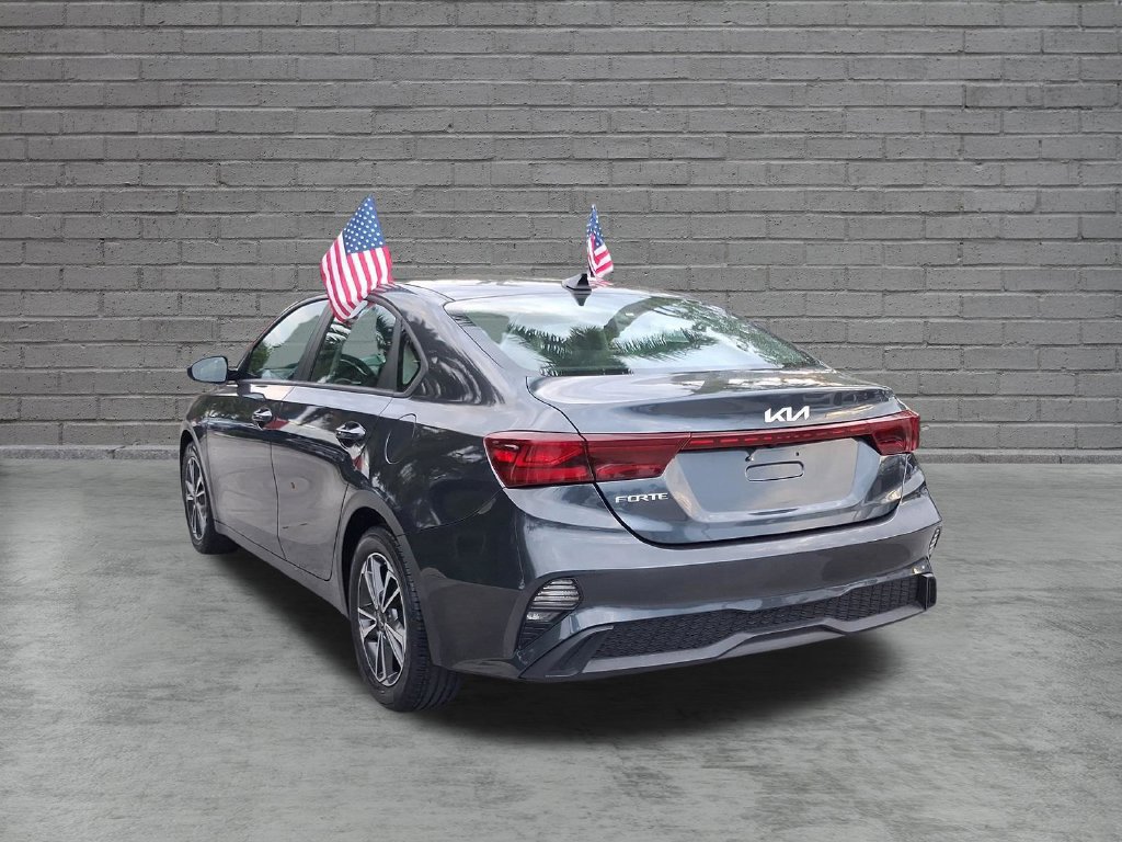 Used 2023 Kia Forte LXS FWD image 7