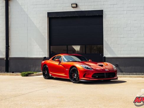 Used 2015 Dodge Viper w/ Quick Order Package 22J GT RWD image 18