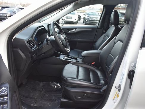 Used 2024 Ford Escape Platinum image 13