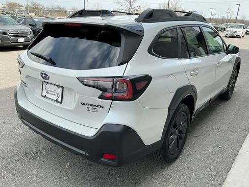 Certified 2025 Subaru Outback Onyx Edition AWD/4WD image 7