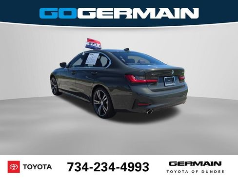 Used 2022 BMW 330i xDrive Sedan w/ Premium Package AWD/4WD image 10