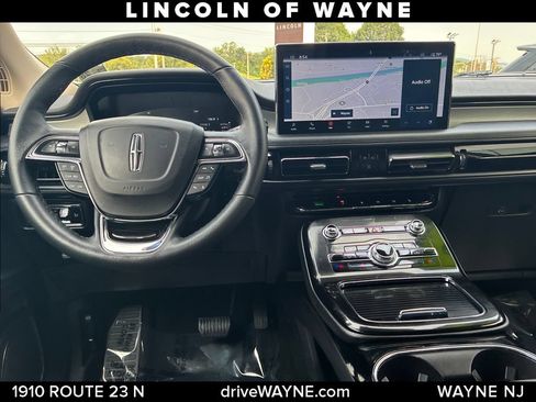 Certified 2023 Lincoln Nautilus AWD w/ Premium Package image 24