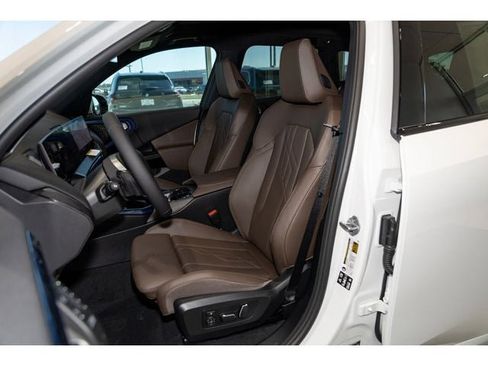 New 2026 BMW X3 xDrive30 w/ M Sport Package image 75