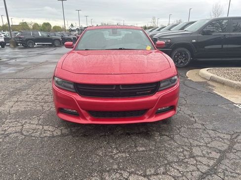Used 2015 Dodge Charger SXT w/ AWD Plus Group image 6