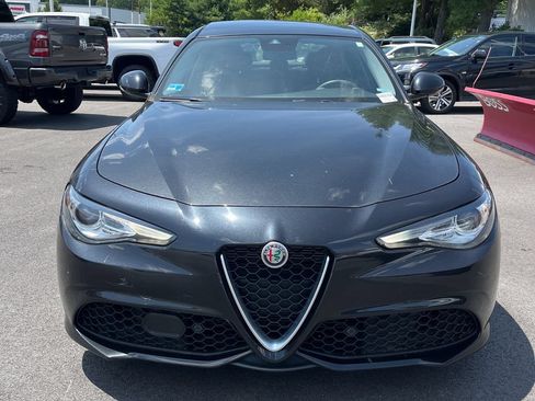 Used 2019 Alfa Romeo Giulia AWD image 8