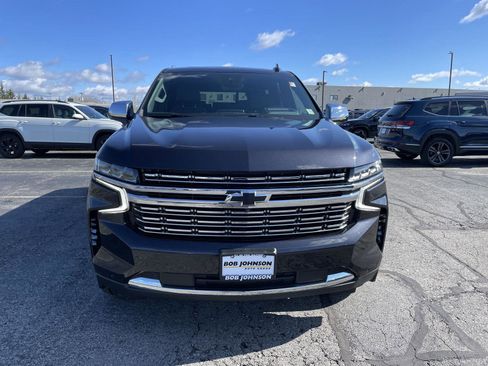 Used 2023 Chevrolet Tahoe Premier AWD/4WD image 2