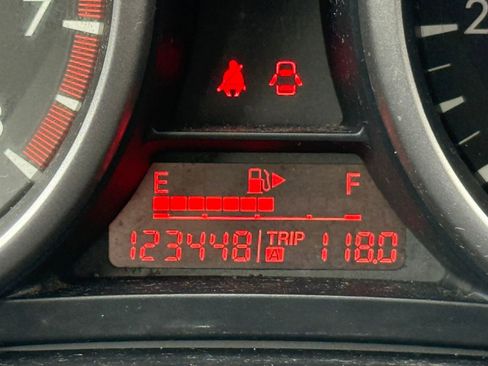 Used 2010 MAZDA MAZDA3 i Sport image 23