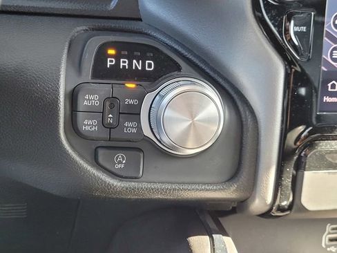 Certified 2025 RAM 1500 Laramie AWD/4WD image 12