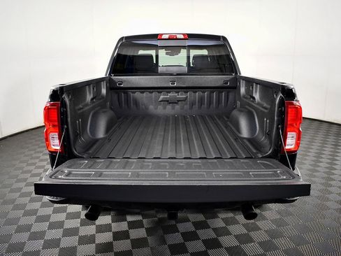 Used 2017 Chevrolet Silverado 1500 LTZ Z71 w/ LTZ Plus Package image 11