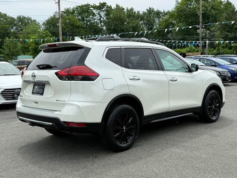 Used 2017 Nissan Rogue SV w/ Midnight Edition Package AWD/4WD image 13