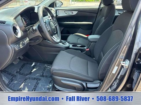 Used 2024 Kia Forte LXS FWD image 8