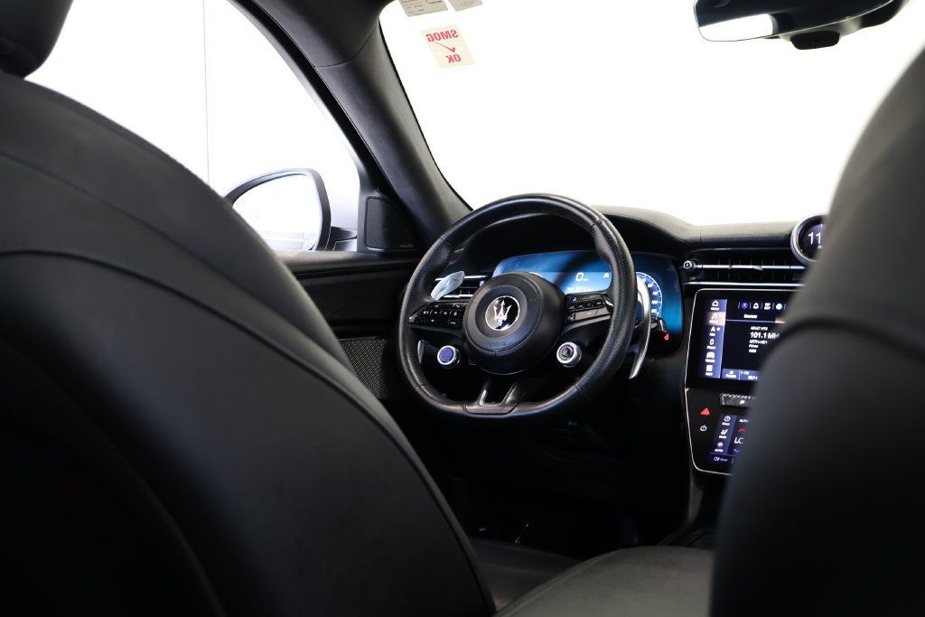 Used 2024 Maserati Grecale Modena AWD/4WD image 26