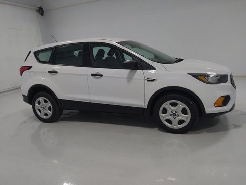 Used 2019 Ford Escape S FWD image 11