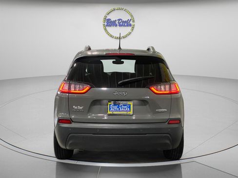 Used 2020 Jeep Cherokee Latitude Plus w/ Comfort/Convenience Group AWD/4WD image 4