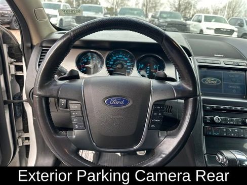 Used 2010 Ford Taurus SHO image 23