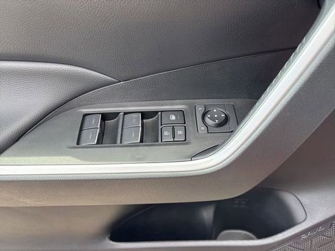 Used 2025 Toyota RAV4 XLE w/ Convenience Package FWD image 14